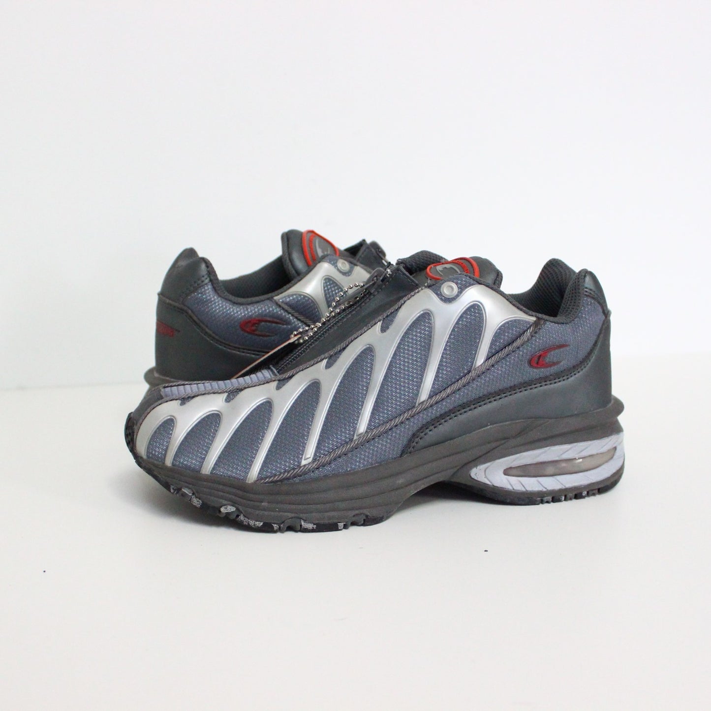 🔴 Complices Anthracite Runner